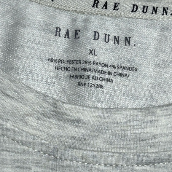 NWT Women's RAE DUNN LOVE Sweatshirt Size XL - Picture 3 of 5